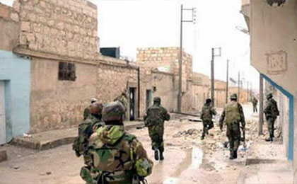 کميته‌های مردمی يمن کاخ‌های مشاور نظامی رئیس جمهور یمن را به کنترل خود درآوردند