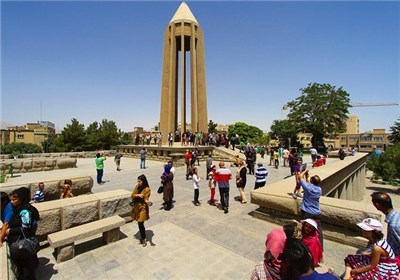 بیش از ۱ میلیون و ۲۱۵ هزار مسافر از استان همدان بازدید کردند