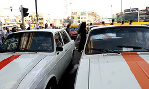 اولین تاکسیران زن در افغانستان