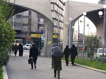وقتی "ساحت سیاست" با "ساعت دانشجو" تنظیم نیست