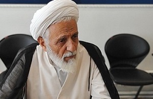 یک زن چادری قربانی اسید پاشی اصفهان/ /رسانه ها از لفظ زنجیره ای برای اسید پاشی ها استفاده نکنند