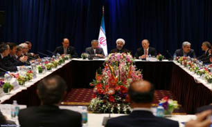 روحانی: تحریم، فساد اقتصادی را ترویج می‌کند/ اقتصاد ایران، شاهراهی برای تجارت جهانی است