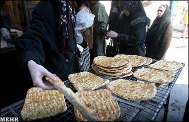 "جوهر قند" ماده ای سرطان زا که با نان عجین می شود/ توپ نظارتها در زمین کیست