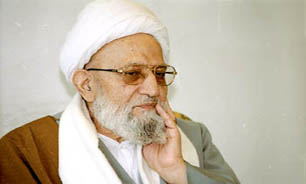 مراسم تغسیل و تکفین آیت‌الله مهدوی کنی انجام شد