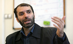 باید کاری کرد که سینمای جنگ باعث زراندوزی برخی نشود / هیچوقت دستم را برای گرفتن پول دراز نکرده‌ام
