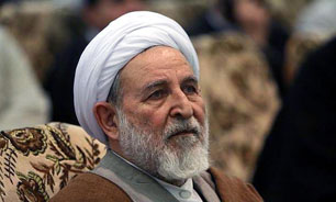 آیت‌الله یزدی درگذشت والده آیت‌الله شاهرودی را تسلیت گفت