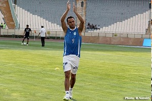 احتمالی جدایی مهاجم استقلال در نیم فصل