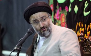 سه وسیله مهم برای رسیدن به سعادت/ چه چیزهایی انسان را به زمین می زند؟