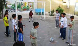 محدود شدن ساعت ورزش در مدارس تهدید است