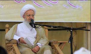 در امر به معروف و نهی از منکر هیچ‌گونه خشونتی وجود ندارد