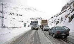 تردد در گردنه های استان زنجان فقط با زنجیر چرخ امکانپذیر است