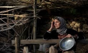 "نرگس آبیار" فرش قرمز "شیار 143" را زیر پای مادران شهدا پهن کرد / تقدیر از سه مادر شهید