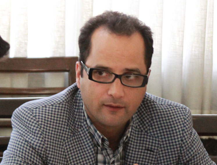 کاهش قیمت نفت توجه ویژه دولت به اقتصاد مقاومتی را گوشزد می‌کند