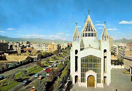 خیابان کریمخان بدون پل هوایی!