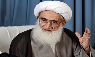 چشم امید همه مردمان عالم به ایران اسلامی است/ دشمن از بسیج احساس وحشت می‌کند