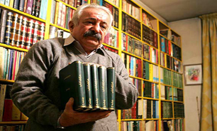 نخستین مجموعه قصه‌های " الاغ من دم نداره" حمید عاملی رونمایی شد