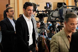نکونام از سرمربی استقلال شکایت کرد