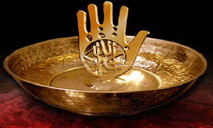 سقاخانه از سنت نشأت می‌گیرد