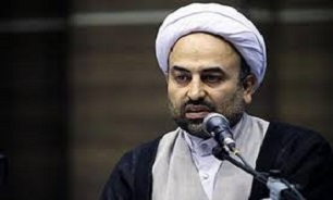 حجت الاسلام زائری: فضای پیاده روی اربعین فقط با تجربه آن قابل درک است/ حجت الاسلام خاموشی: هر یک از عکس های پیاده روی اربعین حکایتی در دل خود دارد/ حجت الاسلام پناهیان: کار خوب کاری است که ناتمام بماند