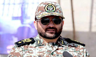 بازدید فرمانده قرارگاه پدافند هوایی از سایت رادار مکران