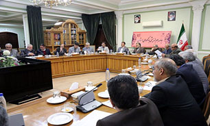 استاندار خراسان رضوی تاکید کرد:

لزوم حمایت از تولیدات غیرنفتی از طریق جذب سرمایه های خارجی