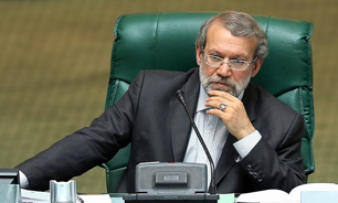 قدردانی لاریجانی از دولت به خاطر ارائه به موقع بودجه ۹۴