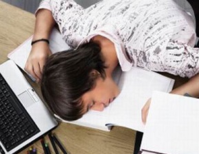 چگونه استرس امتحانات را کم کنیم؟