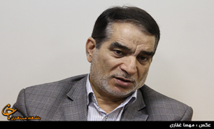 احمدی‌نژاد در حق ناطق بی‌انصافی کرد/ هاشمی، هاشمی است!/ تفاوت نگاه مطهری و عسگراولادی نسبت به سران فتنه