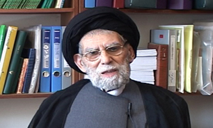 واقفی که تنها دارایی او جامه تنش است + فیلم