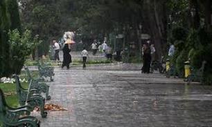 بارش برف و باران و آب‌گرفتگی معابر عمومی در برخی استان‌ها/ بارش پراکنده در تهران