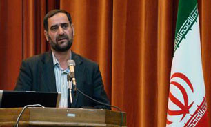 سیاست‌های کنترل تورم دولت مانع از ورود نقدینگی به حوزه تولید شده است