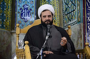 هومن برق‌نورد از نقش روحانی در "پرده نشین" می‌گوید