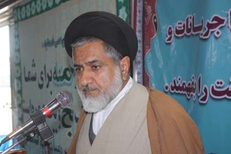 دشمنان هرگز نمی‌توانند عشق به امام حسین(ع) را از مسلمانان بگیرند