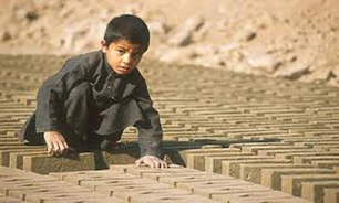 شش و نیم میلیون کودک "افغان" در شرایط دشواری زندگی می کنند