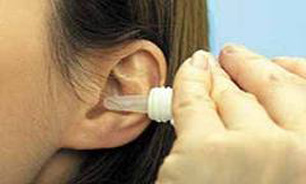 راه حل ساده برای خارج کردن حشرات موذی از گوش
