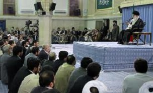آقا گاهی می فرمایند که فلان کس را دعوت نکنيد/ مداحي تنها اين نيست که کسي صداي خوبي داشته باشد