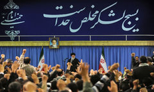 با تمدید مذاکرات مخالف نیستیم/ اگر مذاکرات به نتیجه نرسد آمریکا بیش از همه ضرر می‌کند/ چه توافق بشود و چه نشود، اسرائیل روز بروز ناامن‌تر خواهد شد