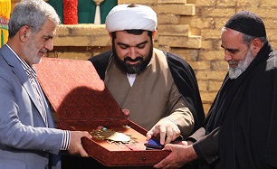 حاج یدالله بهتاش: آبرویم از اهل بیت(ع) است /حجت الاسلام شهاب مرادی: مباهات می کنم روضه خوان امام حسین (ع) هستم