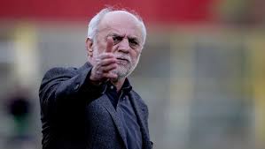 خوردبین : تصمیمی می گیریم تا جایگاه هر شخصی مشخص شود