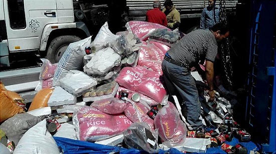 واژگونی نیسان حمل بار در بزرگراه آزادگان
