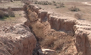 روستایی به دلیل نبود آب خالی از سکنه شد + فیلم