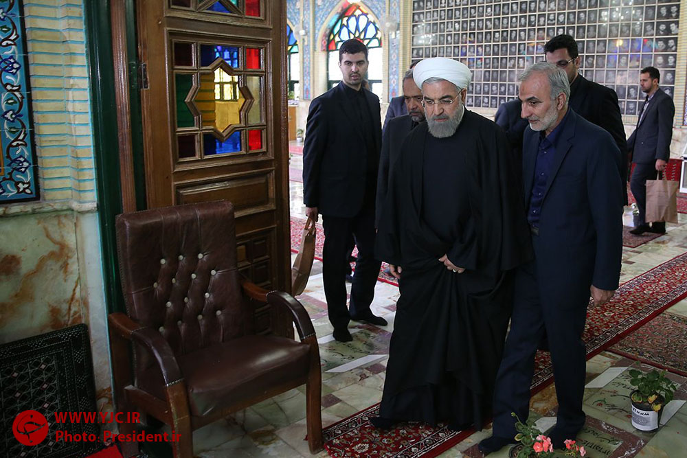 مراسم ختم والده رئیس جمهور در شبستان اعظم امام زاده یحیی در سمنان + تصاویر