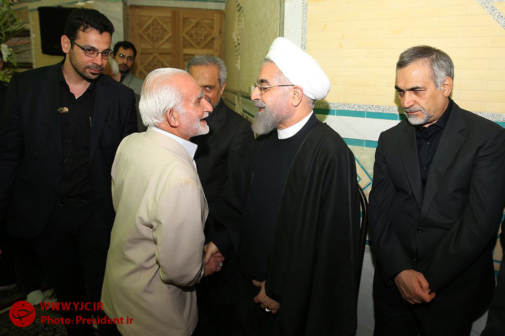 مراسم ختم والده رئیس جمهور در شبستان اعظم امام زاده یحیی در سمنان + تصاویر