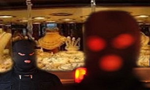 جزییات سرقت مسلحانه از طلافروشی با پژو پارس سرقتی/ 2 مضنون تاکنون دستگیر شدند
