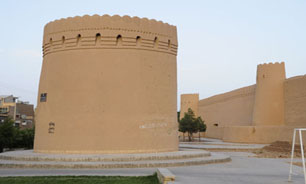 برج و بارو، نماد استقامت مردمان گذشته