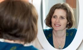 مادری جوان با اختلال روانی کوری چهره + تصاویر