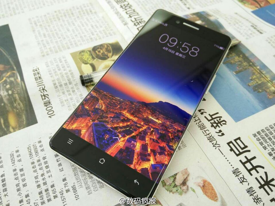 تصاویر جدید از گوشی بدون لبه Oppo R7 به بیرون درز کرد + تصاویر