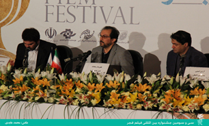 دلایل تفکیک بخش ملی و بین الملل از زبان دبیر جشنواره فجر/ ریسک دیده شدن در سینمای جهان را پذیرفتیم