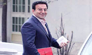 هدایتی از لسیت کمک‌های خود به پرسپولیس رونمایی کرد + عکس