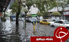 بارش شدید باران سبب آب گرفتگی معابر قزوین شد
